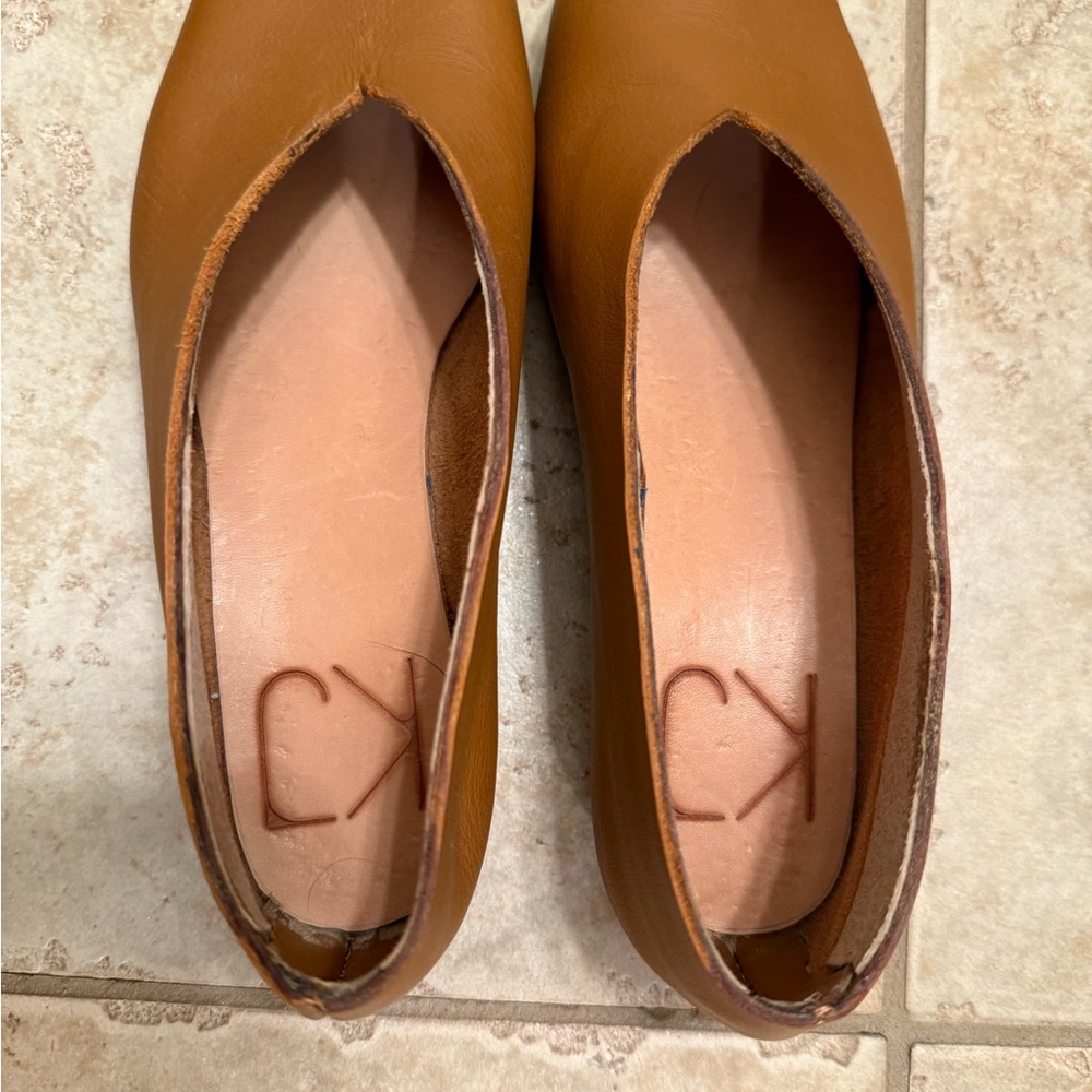 Calvin Klein Tan Leather Loafers Minimalist Design